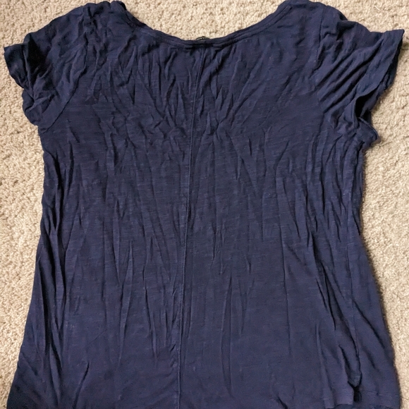 Banana Republic Linen Tee - Picture 2 of 3